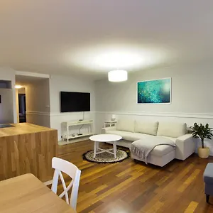  Apartament Family Parking 2 Bathrooms 300 M Sea Polska